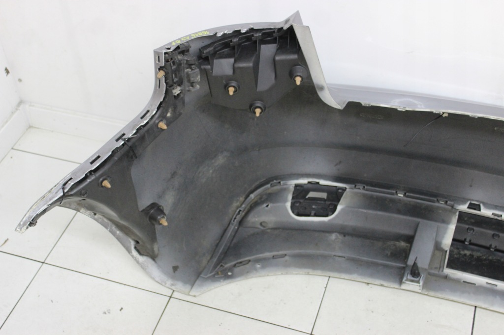 Audi a3 ii 8p 5d s-line бампер задня задній ly7h - код лакофарбового покриття в Україні