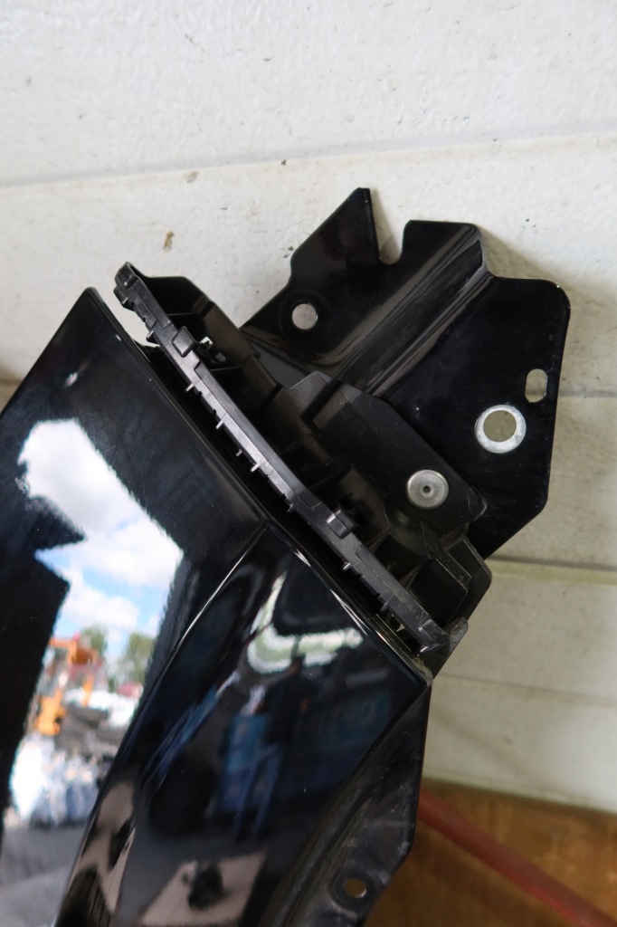 фото №4, Крила правий перед kadjar 631000193r