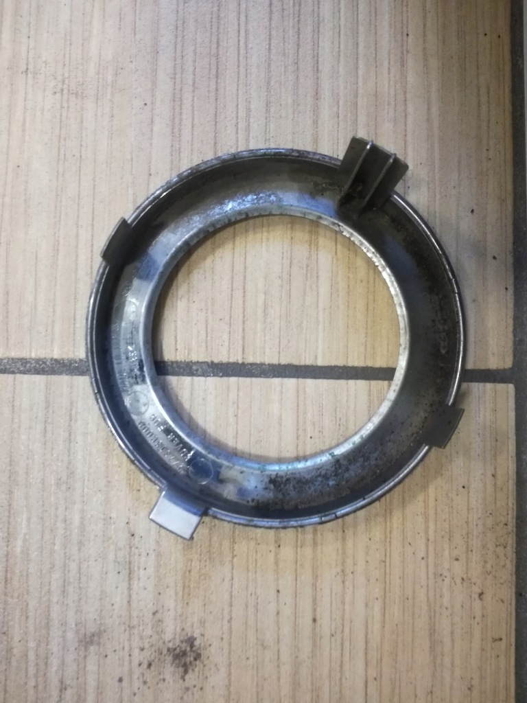 фото №5, Subaru forester iii 2008 - 2011 rok рамка противотуманной фары