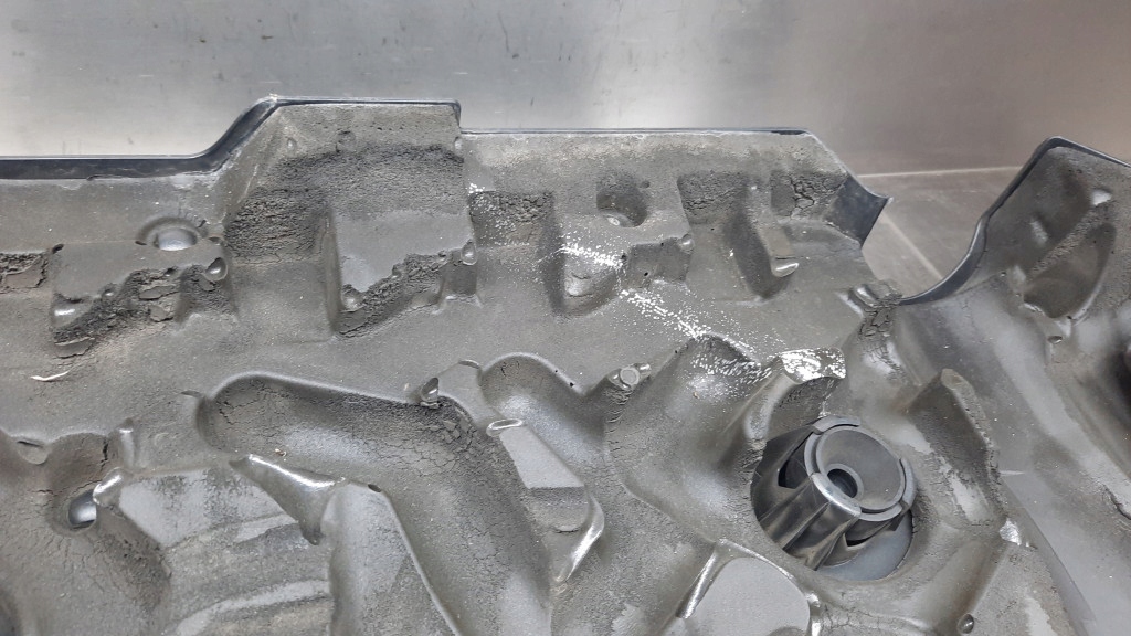 фото №12, Кришка двигуна 31319190 volvo s60 ii v60 10-18r 2.0 d3