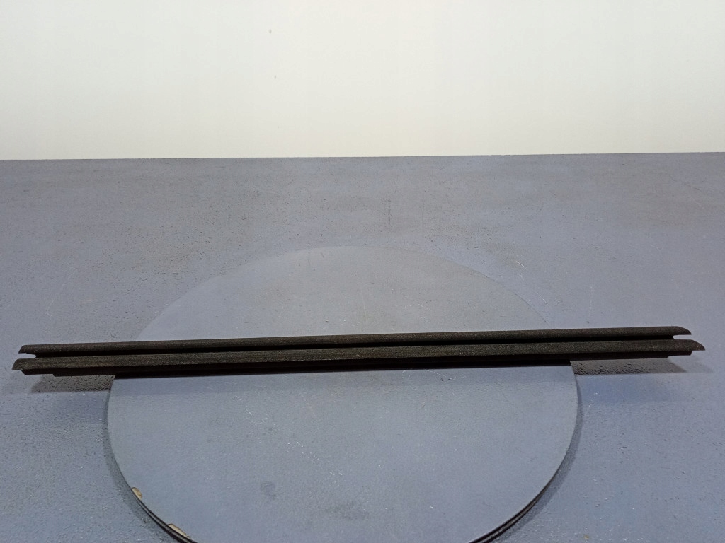 Купить Bmw 1 f40 молдинг уплотнитель дверь правый перед 7452368