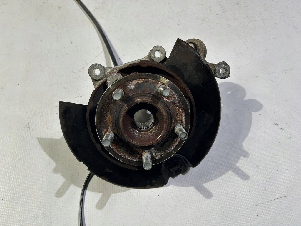 фото №10, Поворотный кулак ступица колеса правая задняя dodge challenger charger 6.2 6.4 srt 2015r-