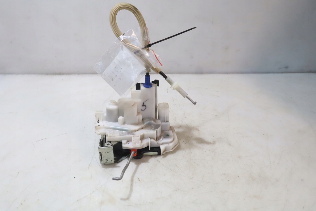 фото №1, Замок правый перед дверь opel combo d