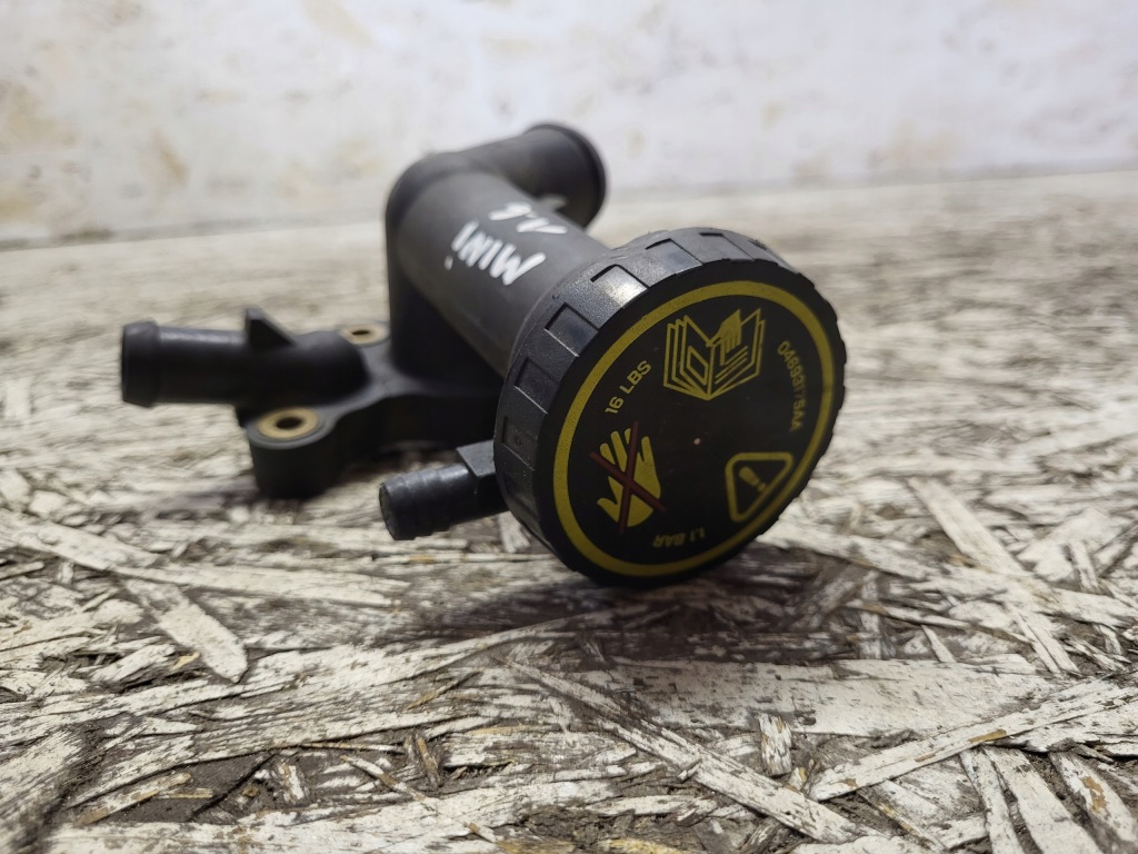 фото №2, Корпус термостата 04693366aa mini cooper r50 1.6