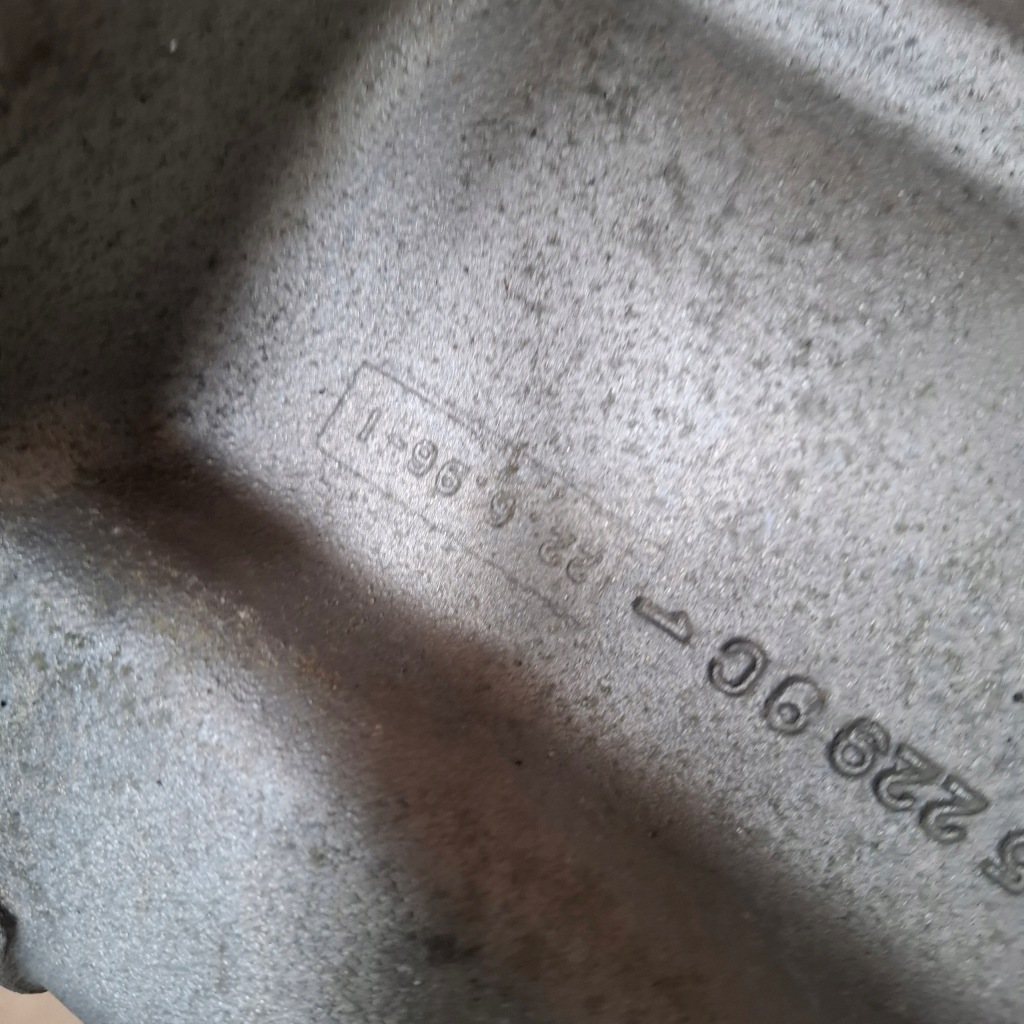 Bmw z3 m e36 m3 3.2l s50b32 поддон масляная 1405229 с Разборки