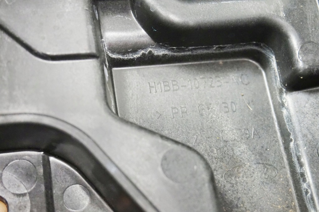 Основание аккумулятор ford fiesta active vii mk8 с Разборки