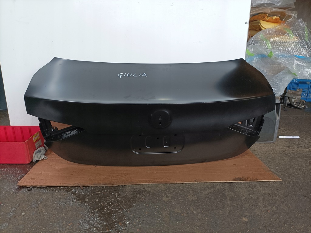 фото №1, Alfa romeo giulia задняя крышка багажника nowa oryg