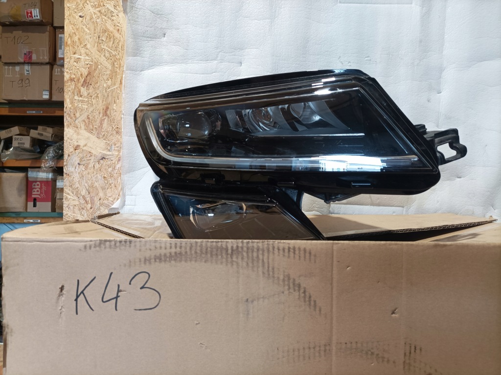 фото №1, Skoda kodiaq 566 лампа full led правая 566941018h