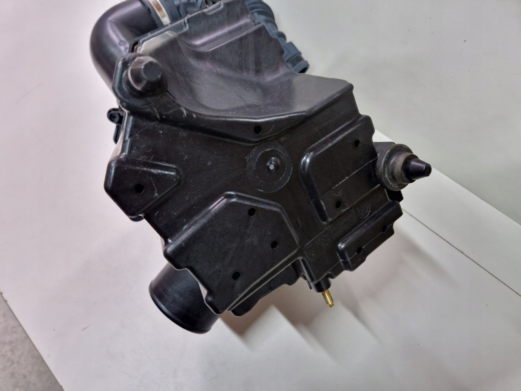 Корпус фільтра повітря витратомір патрубок fiat ducato 3 рестайлінг  52233685 Київ