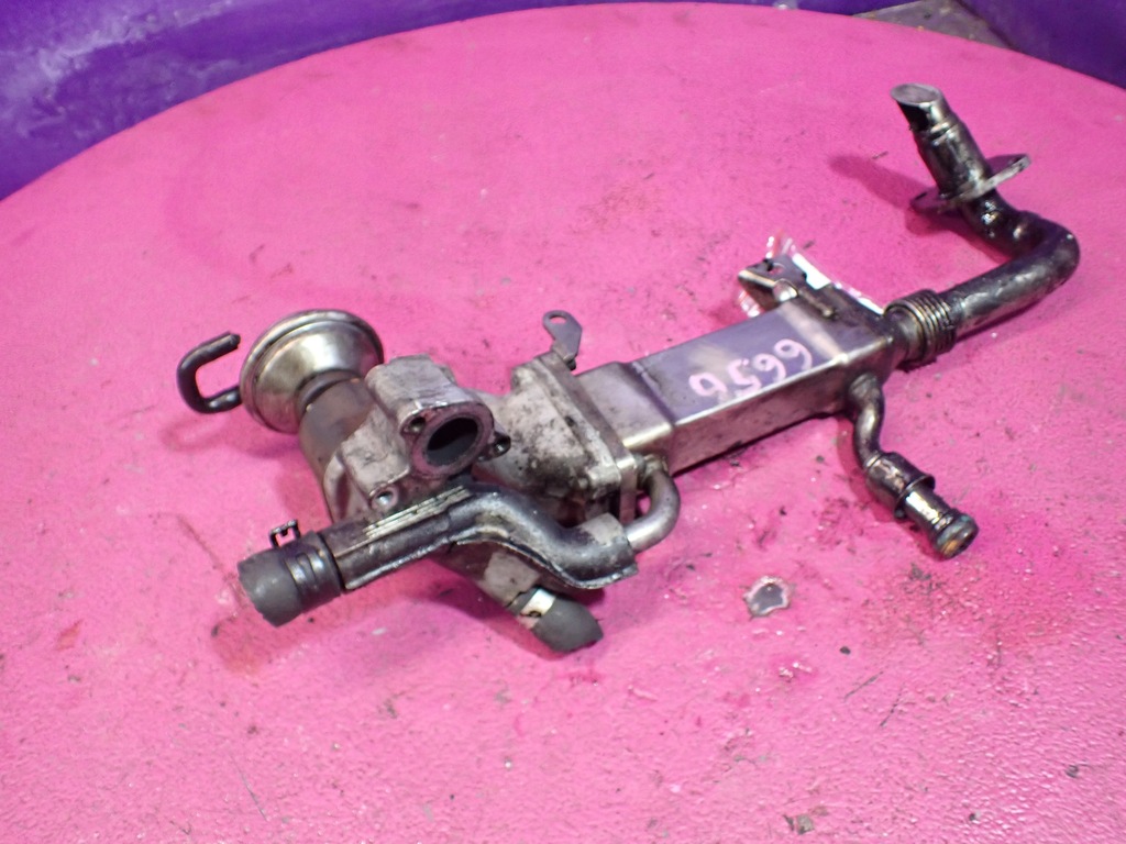 фото №4, Audi a8 d3 4,0 клапан egr радиатор spali 057131636