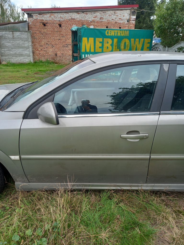 Капот передняя opel vectra c цвет 158 gtc 2003r 1.8 бензин Недорого
