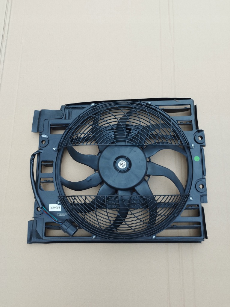 Купити Bmw 3 e39 вентилятор радіатора