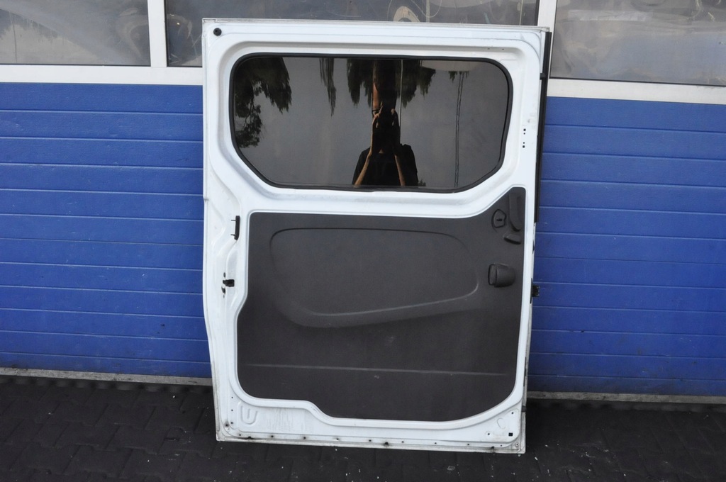 фото №7, Opel vivaro b дверь левый задние сдвижные боковой