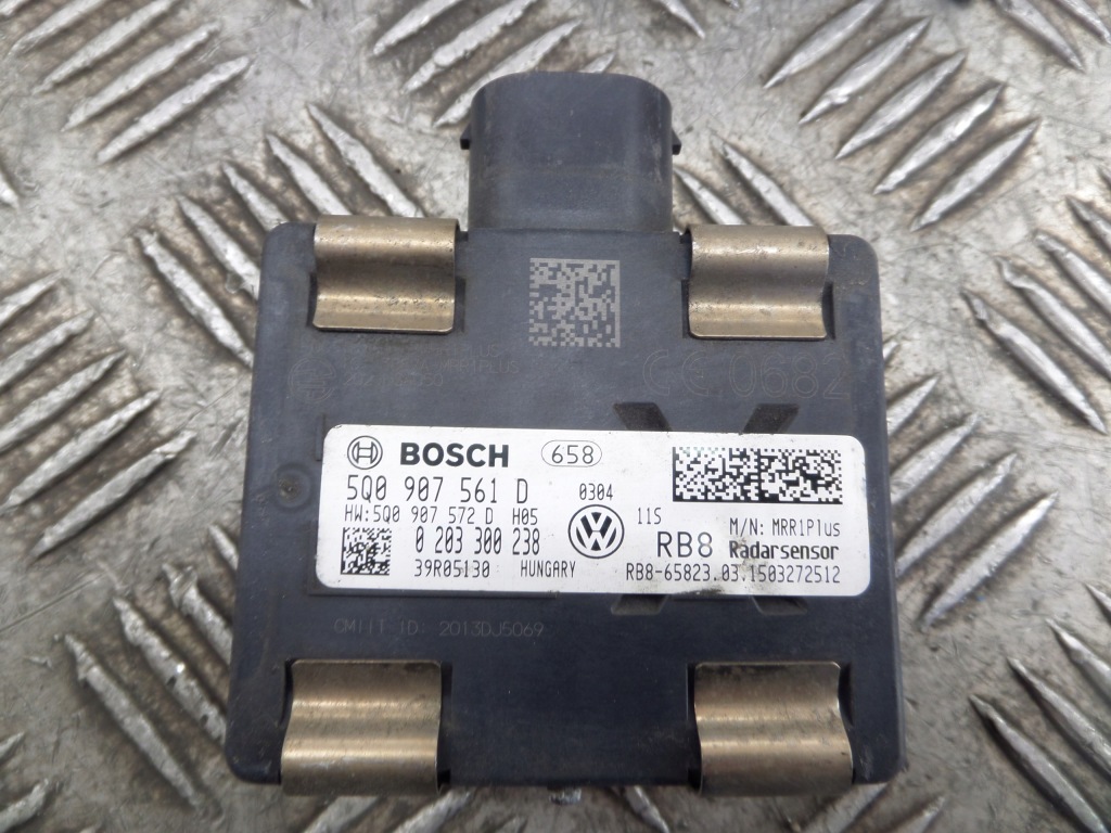 фото №3, Vw audi радар датчик distronic 5q0907561d
