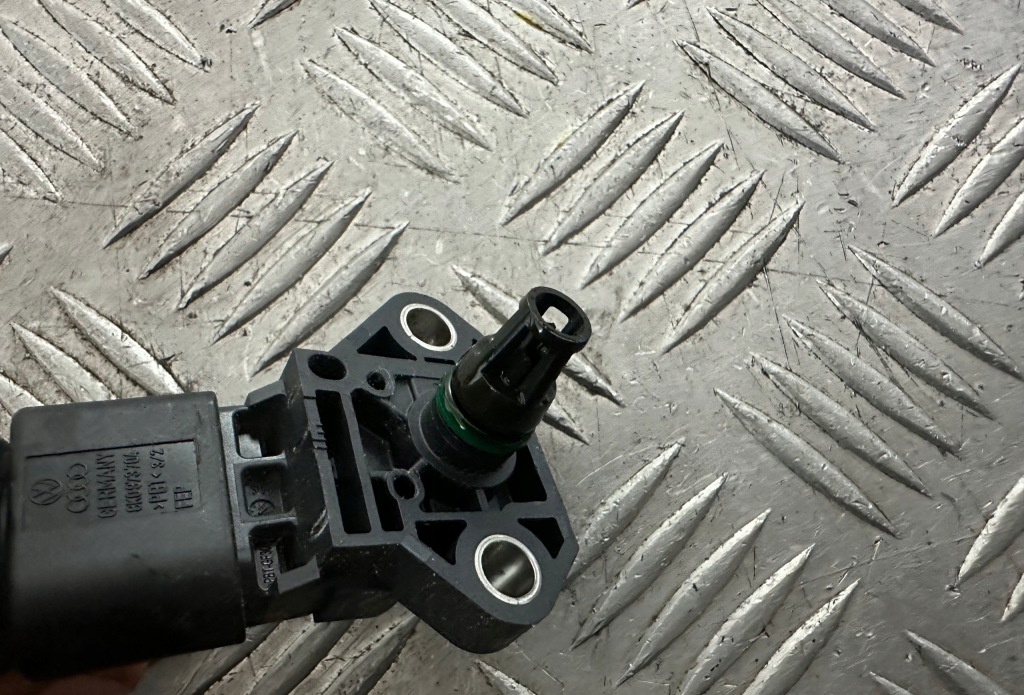 фото №5, Skoda fabia iii 1.0 tsi dkl датчик map датчик 03g906051e 0281002977