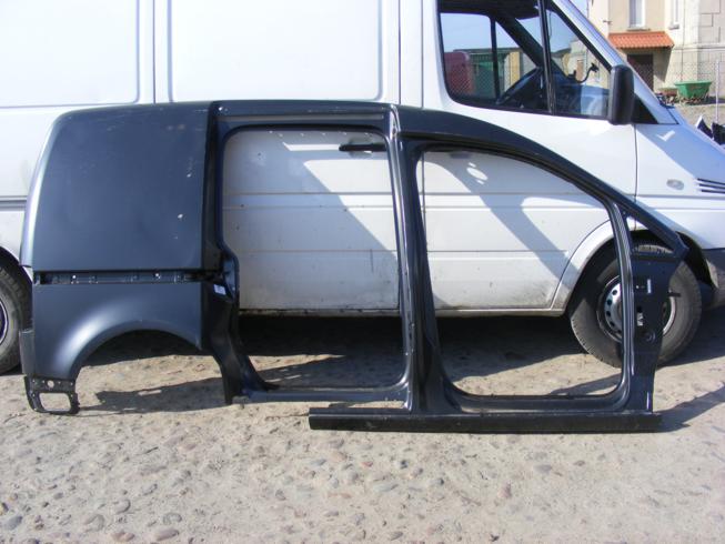 фото №1, Крила задній задня правий vw caddy 2k0 | d6n