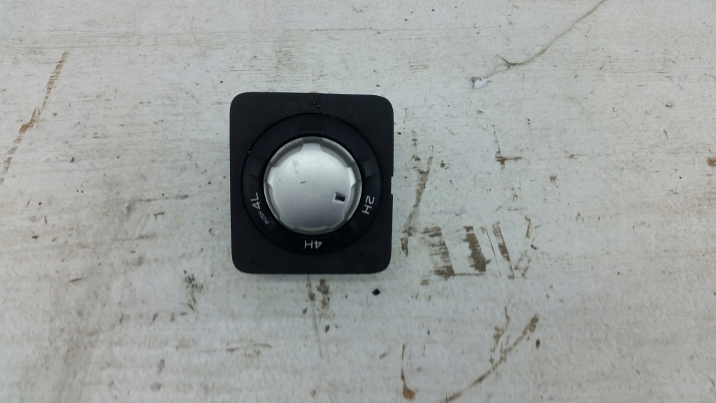 фото №1, Панель перемикач керування приводу isuzu d max ii