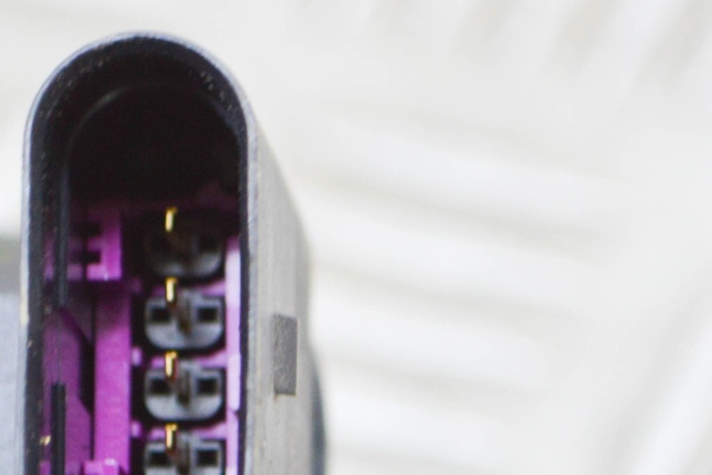 фото №6, Audi q8 датчик лямбда-зонд 8w0906265ae 3.0 гибрид 210kw 2021 5pin