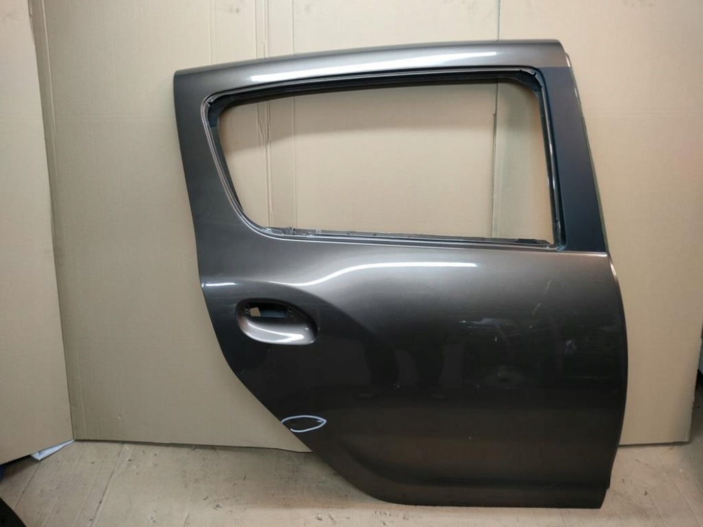 фото №1, Sandero ii двері правий задня лак заводський оригінальний номер ładne