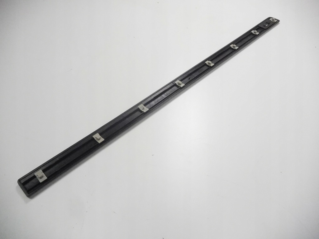 Молдинг дверь правый перед opel astra g оригинальный номер 90544215 Киев