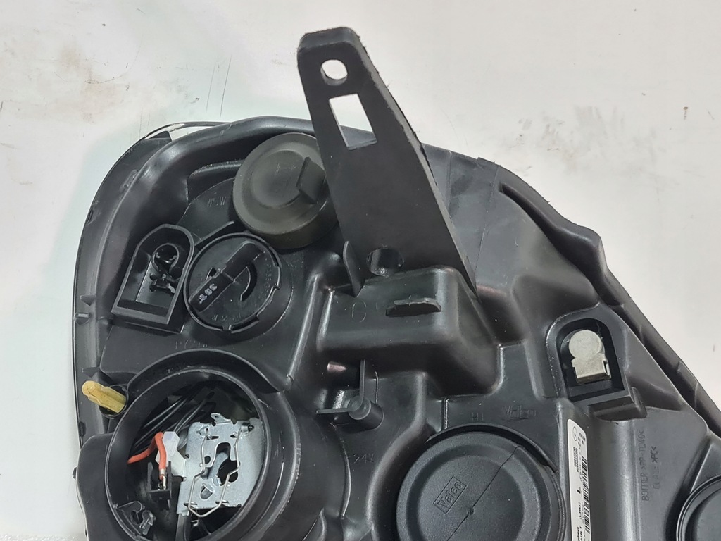 фото №11, Лампа левая renault modus i lift линза 8200658385 europa