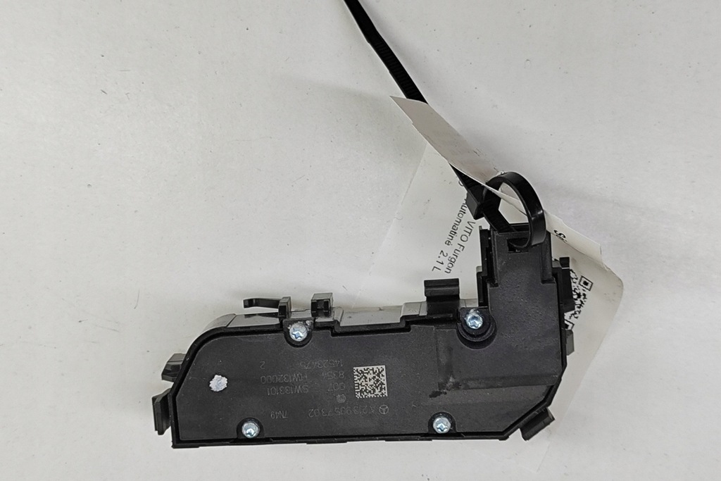 фото №6, Mercedes-benz vito фургон w447 переключатель отопления сиденья a2139057302