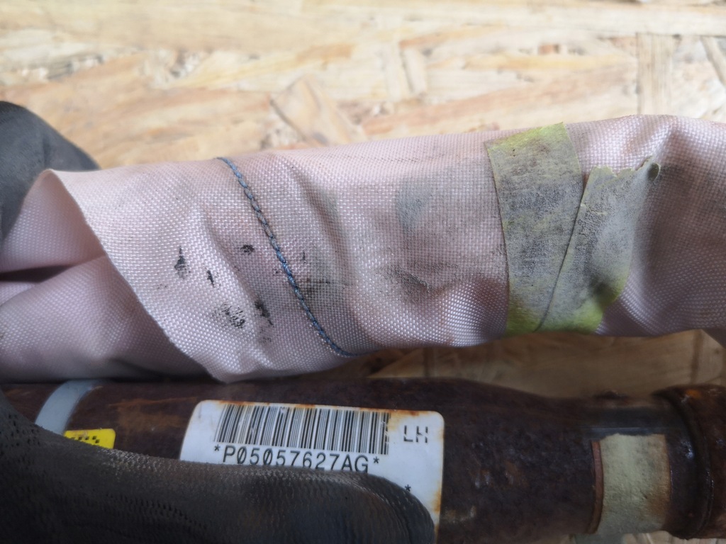 фото №5, Dodge grand caravan шторка безпеки ліва 05057627ag