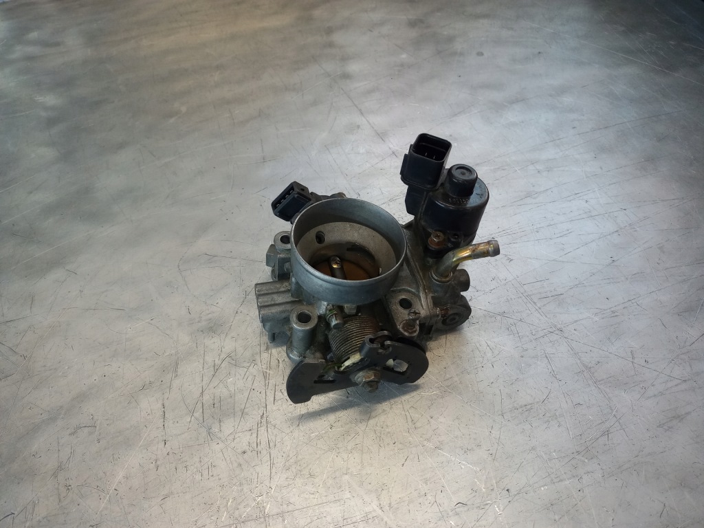 фото №1, Дроссельная заслонка mikuni mitsubishi colt v 1.3b