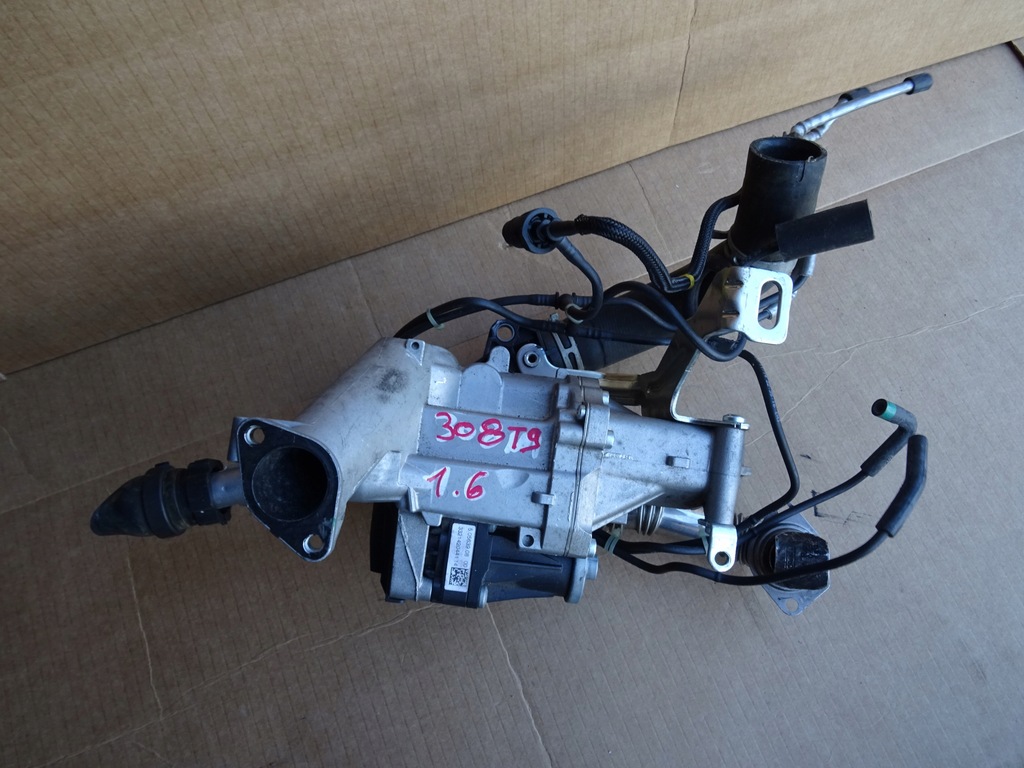 фото №1, Peugeot 308 t9 клапан egr