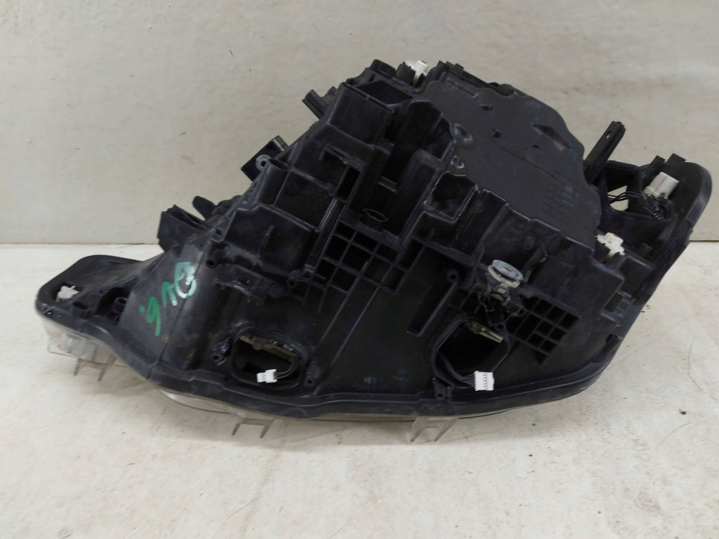 фото №9, Bmw 3 f30 f31 lift lci led права лампа передня перед фара