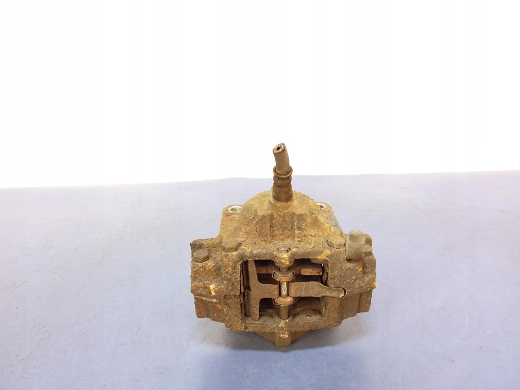 фото №1, Mercedes slk r170 2,3 суппорт задняя правый задний