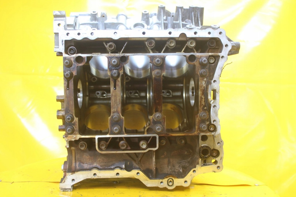 фото №10, Блок двигателя audi a6 c6 a4 b7 3.2 fsi auk 06e103021a