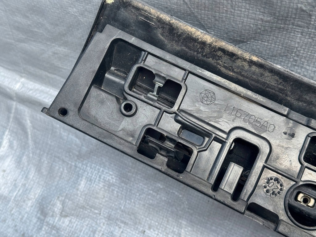 фото №4, Решітка радіатора решітка радіатора капот renault trafic iii lift 19 - 21