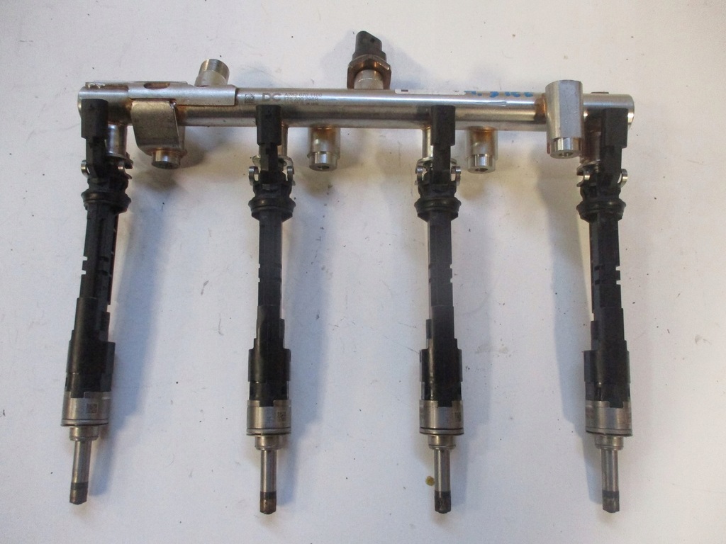 фото №1, Молдинг впрыскная renault kadjar 1,3tce 175201876r