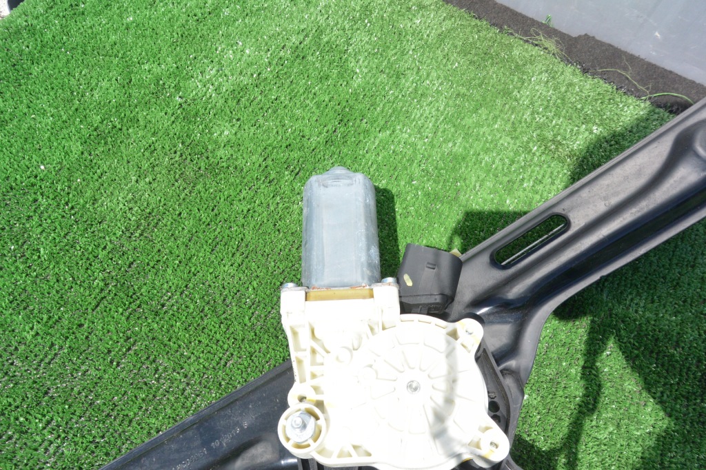 фото №4, Подъемник стекло bmw оригинальный номер 7283491