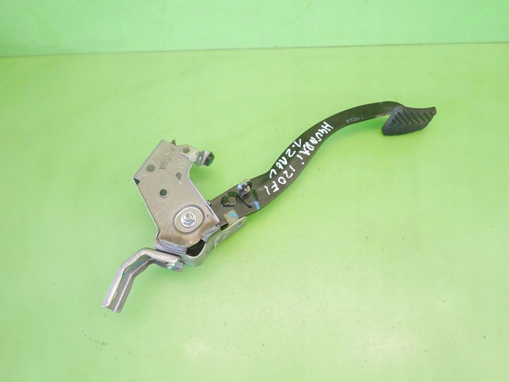 фото №6, Педаль сцепления hyundai i20 i fl 1.2 16v 12-14