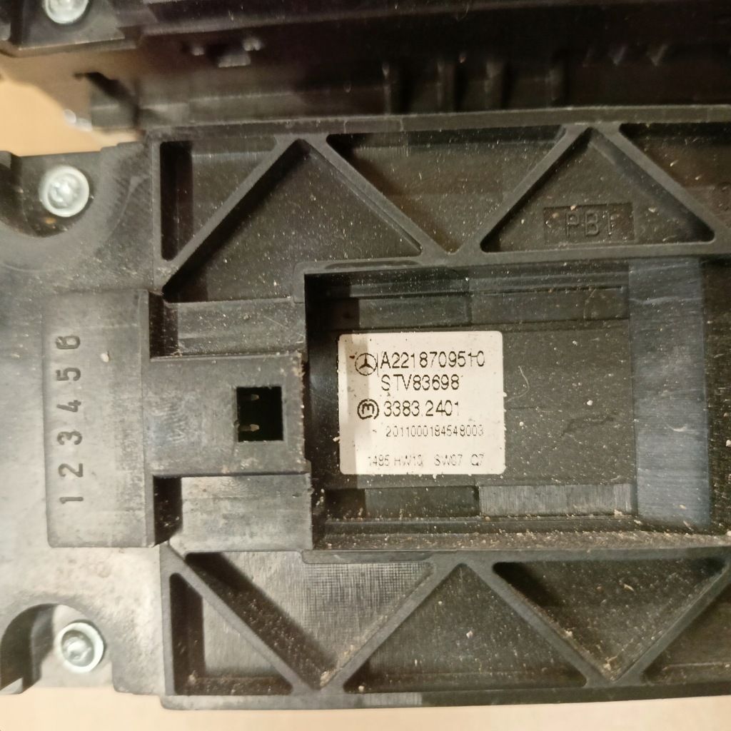 фото №6, Переключатель окон mercedes w221 a2218709510