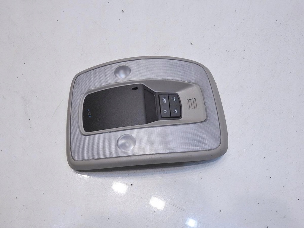 фото №8, Лампа освещение кабины volvo v70 iii 39806308