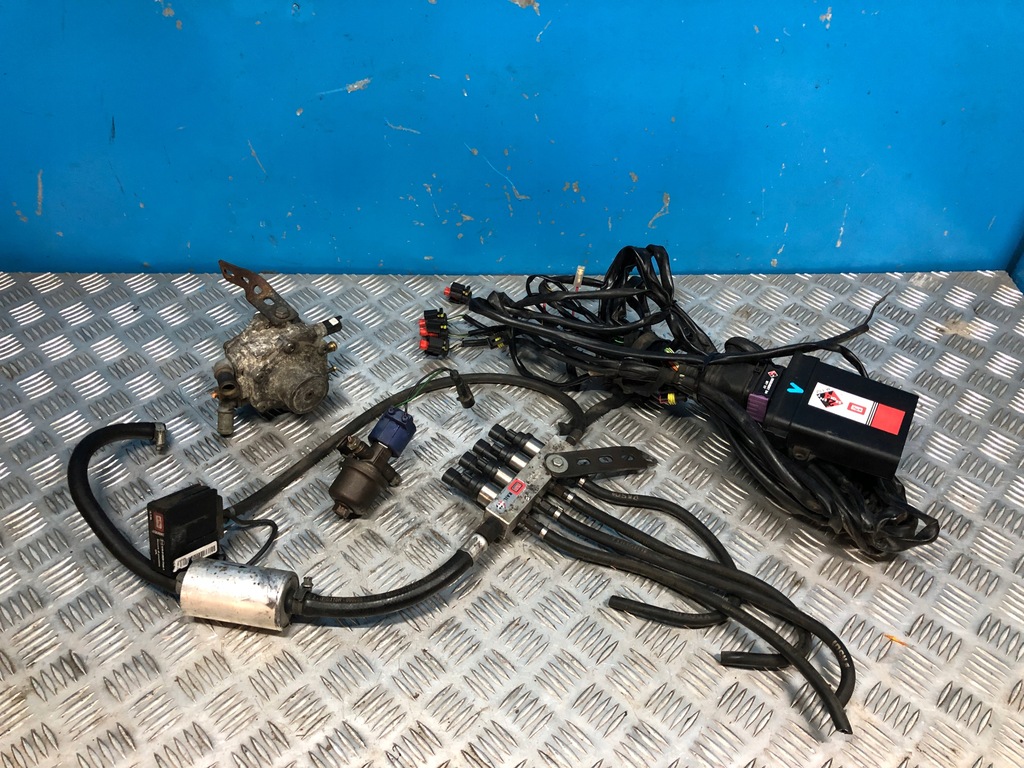 фото №1, Электропроводка газовая lpg brc 4 цилиндры