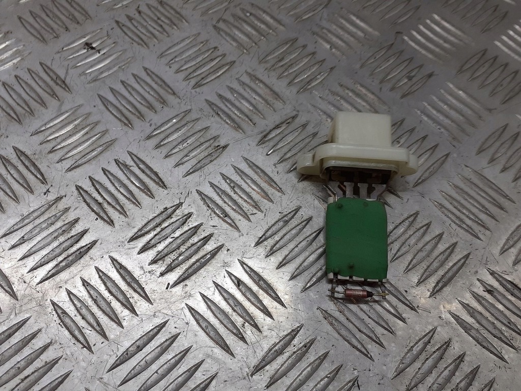 фото №1, Резистор резистор вентилятор ford fiesta mk6