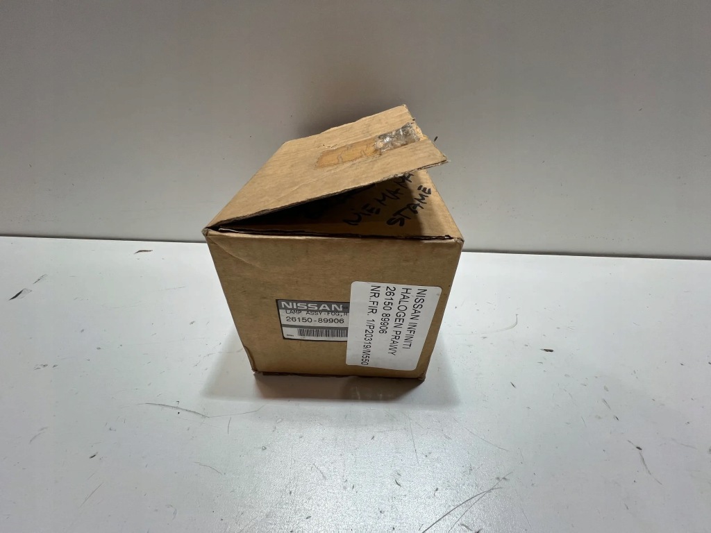 Nissan note противотуманная фара перед в Украине