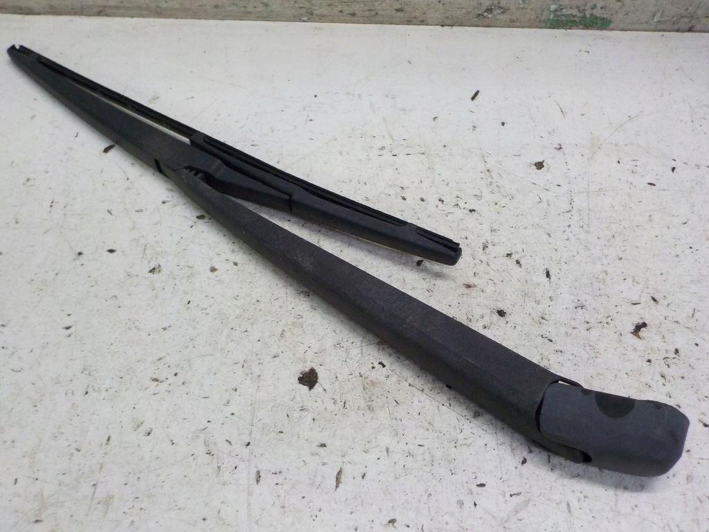 фото №1, Mazda 6 kombi рычаг дворники задняя