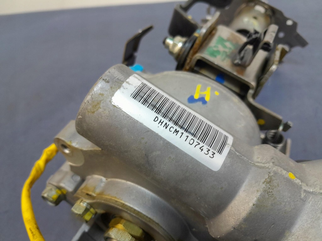 фото №5, Hyundai i10 i колонка усилитель 56300-0x700