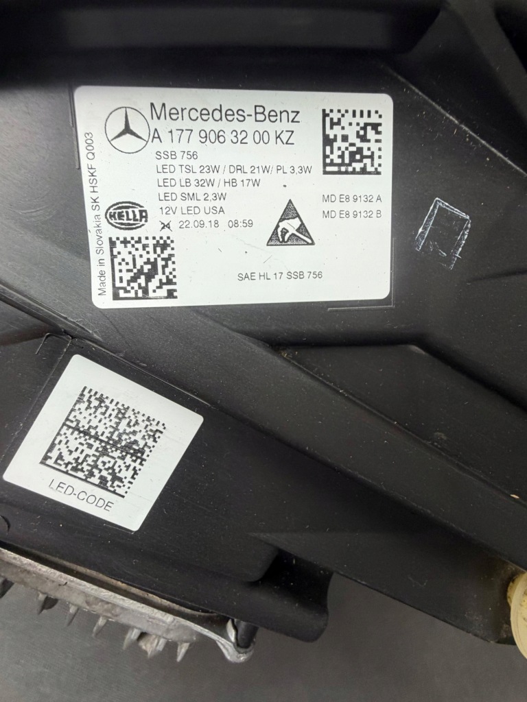 Фара high performance лампа r америка mercedes klasa a w177 a1779063200 Оригинал