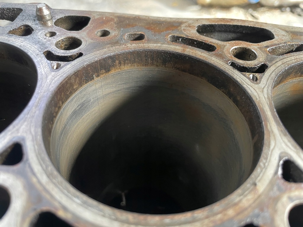 фото №7, Блок двигуна vw audi seat skoda 2.0 tdi dfs 04l023c