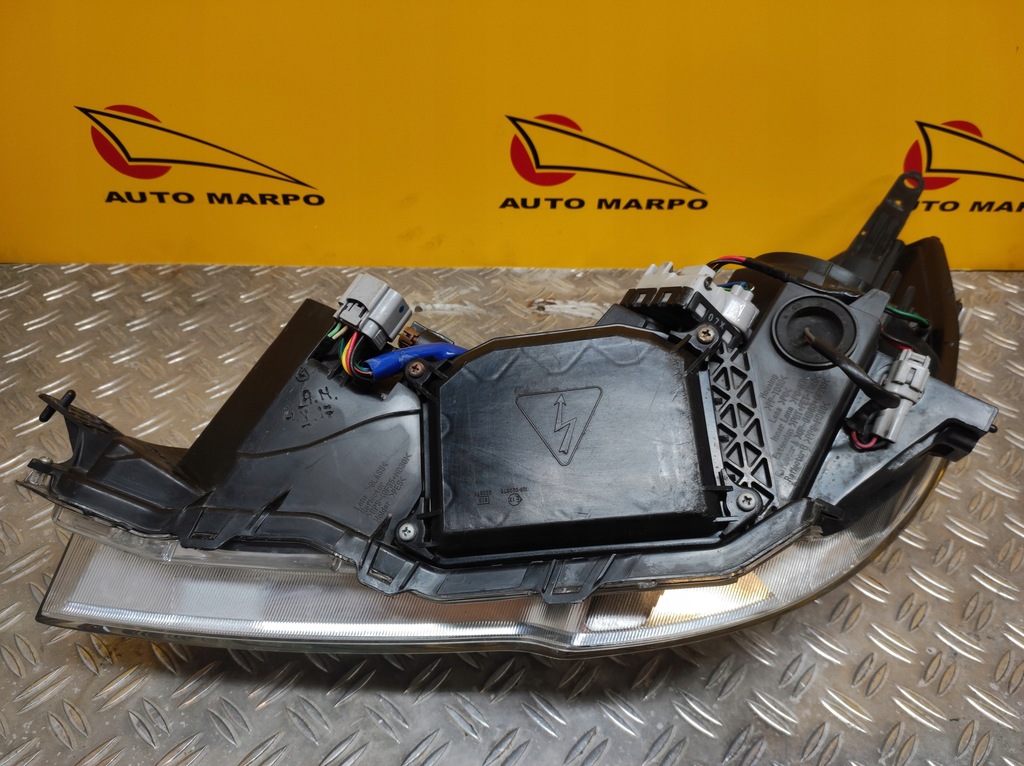 фото №3, Subaru legacy outback 2009-2013 фара лампа r