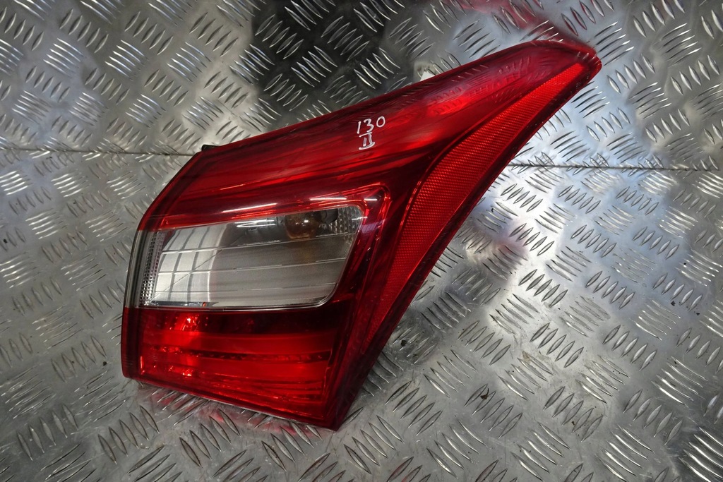 фото №1, Hyundai i30 ii hb хетчбек лампа задня задня права 12-