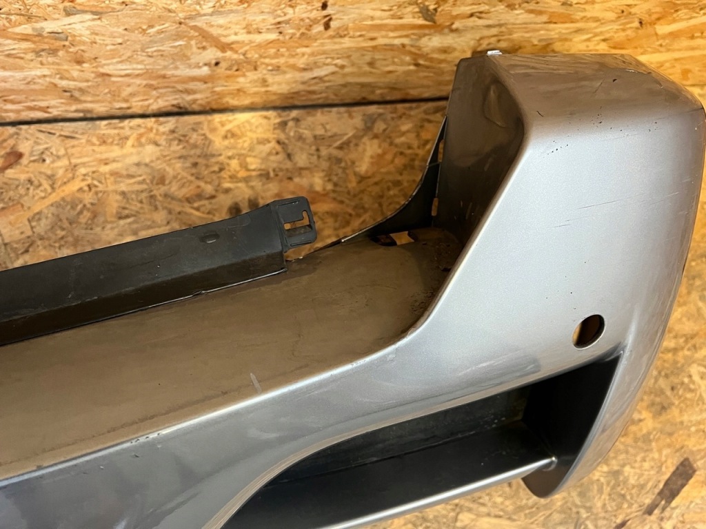 Бампер задня задній bmw x3 e83 pdc aero код лакофарбового покриття: a08/7 Доставка