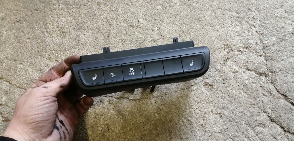 фото №1, Audi a1 10- 8x переключатель esp