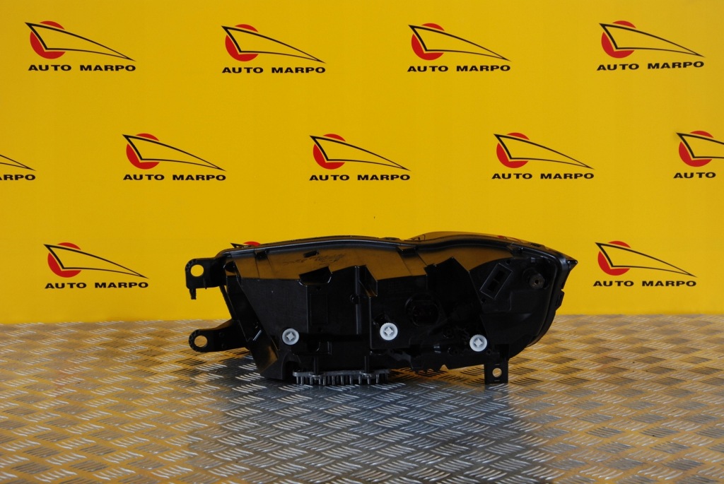 Jaguar i-pace 2018- фара фара full led 11pin правый  европа с Разборки